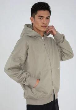 RELIGION UK ZIP UP HOODIE KHAKI -Religion Clothing 0 0020 60A7247 Noah Studio d25510e3 1e69 4d3c ba6c b423c3cf2885