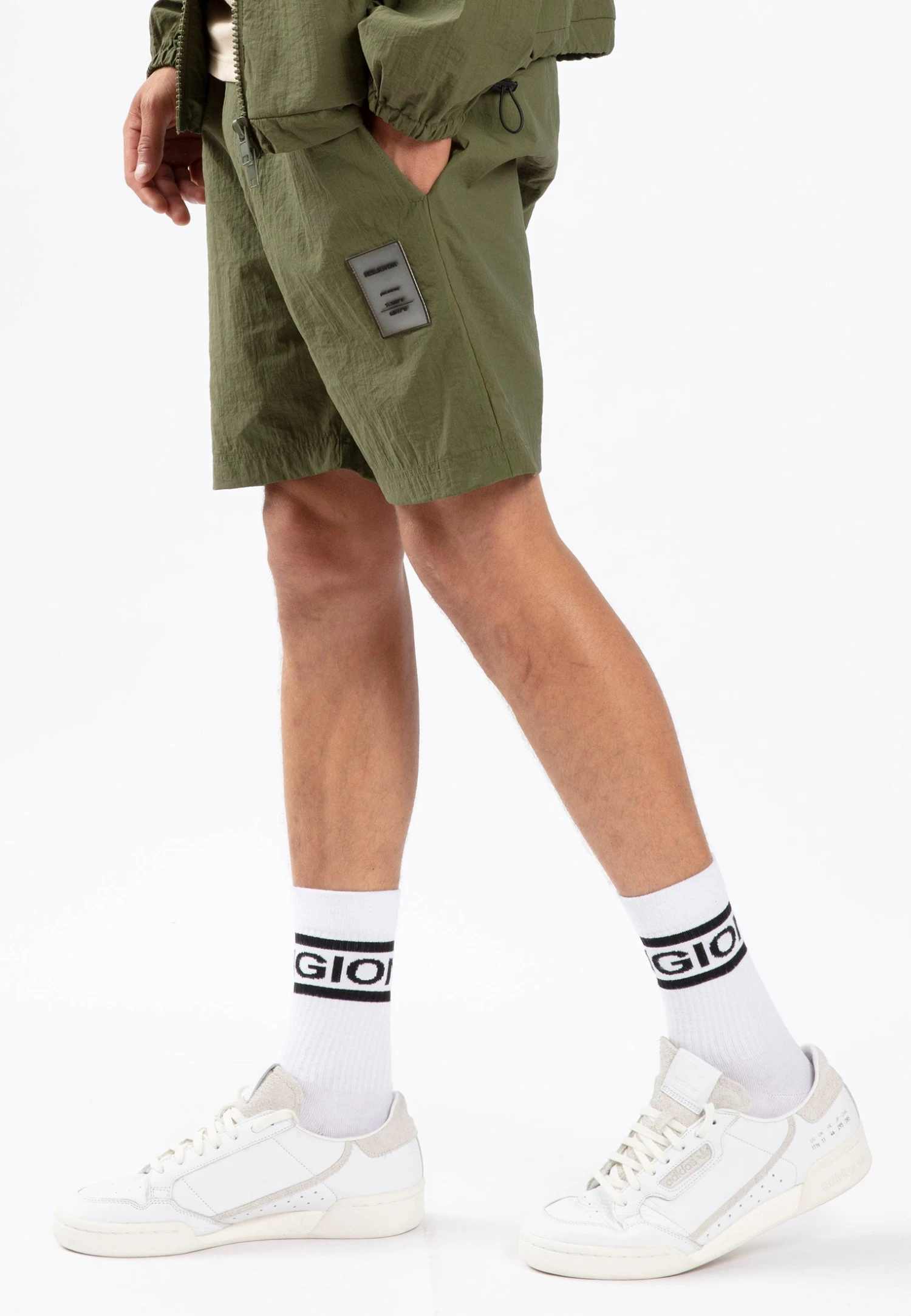 SHELL SHORTS OLIVE 2 SHELL SHORTS OLIVE - Image 2