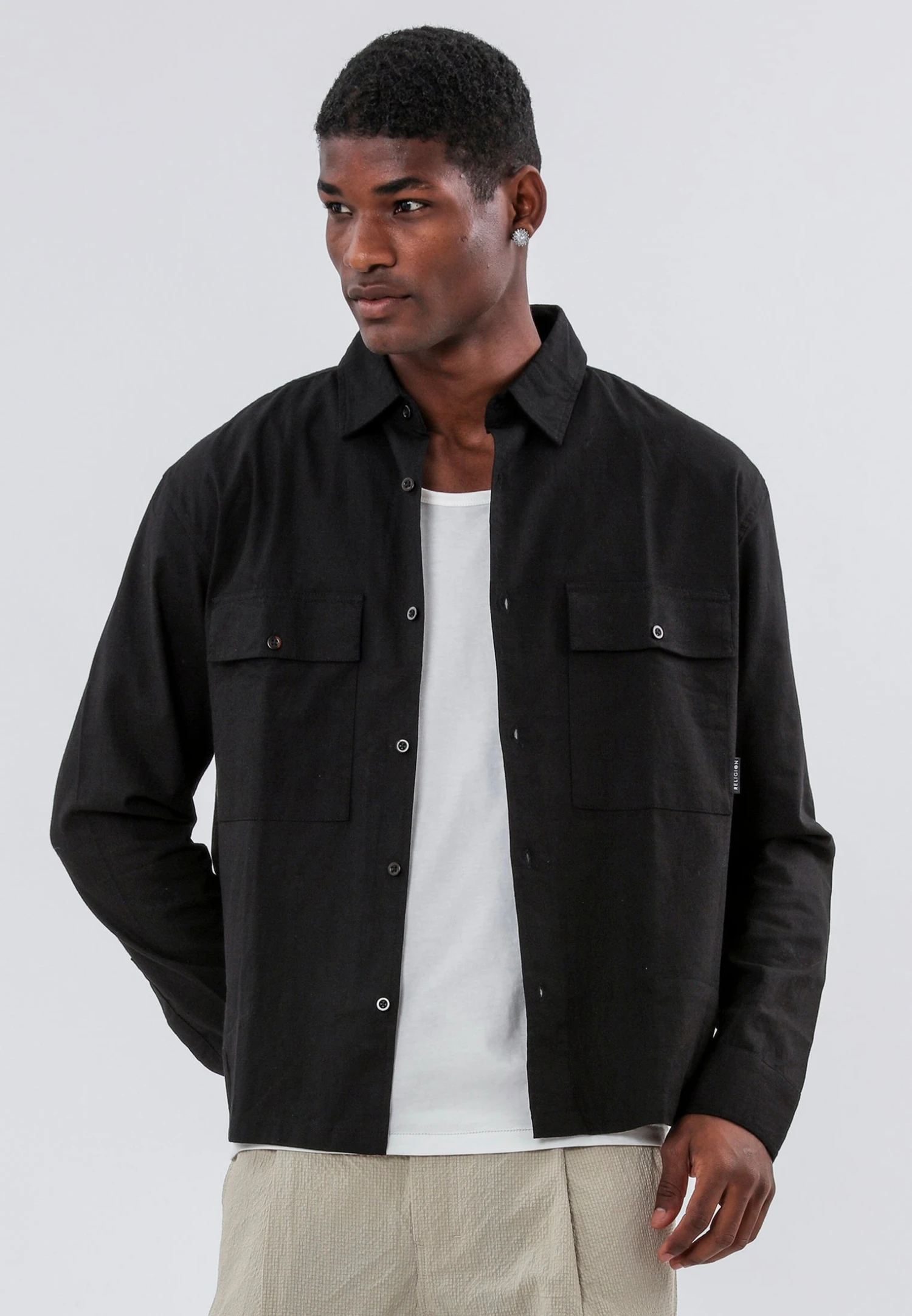 TWO POCKET RELAXED LINEN BLEND SHIRT BLACK 5 TWO POCKET RELAXED LINEN BLEND SHIRT BLACK - Image 5