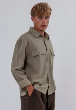 TWO POCKET RELAXED LINEN BLEND SHIRT LIGHT KHAKI 8 TWO POCKET RELAXED LINEN BLEND SHIRT LIGHT KHAKI -Religion Clothing 15ETRH08TWOPOCKETRELAXEDLSSHIRTLIGHTKHAKI 45