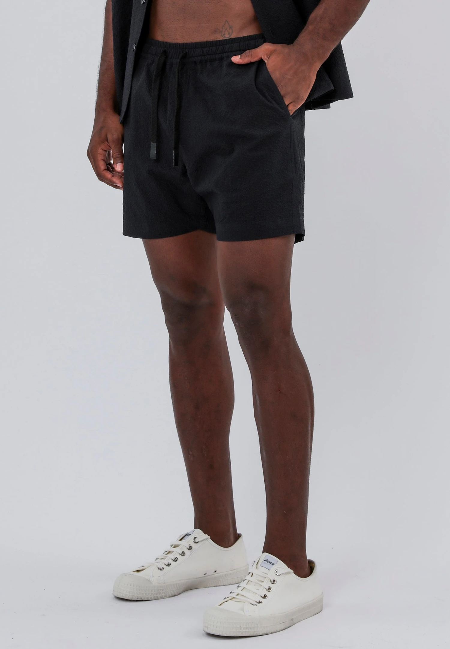 MONACO ELASTICATED CHINO HOLIDAY SHORTS MIDNIGHT 4 MONACO ELASTICATED CHINO HOLIDAY SHORTS MIDNIGHT - Image 4