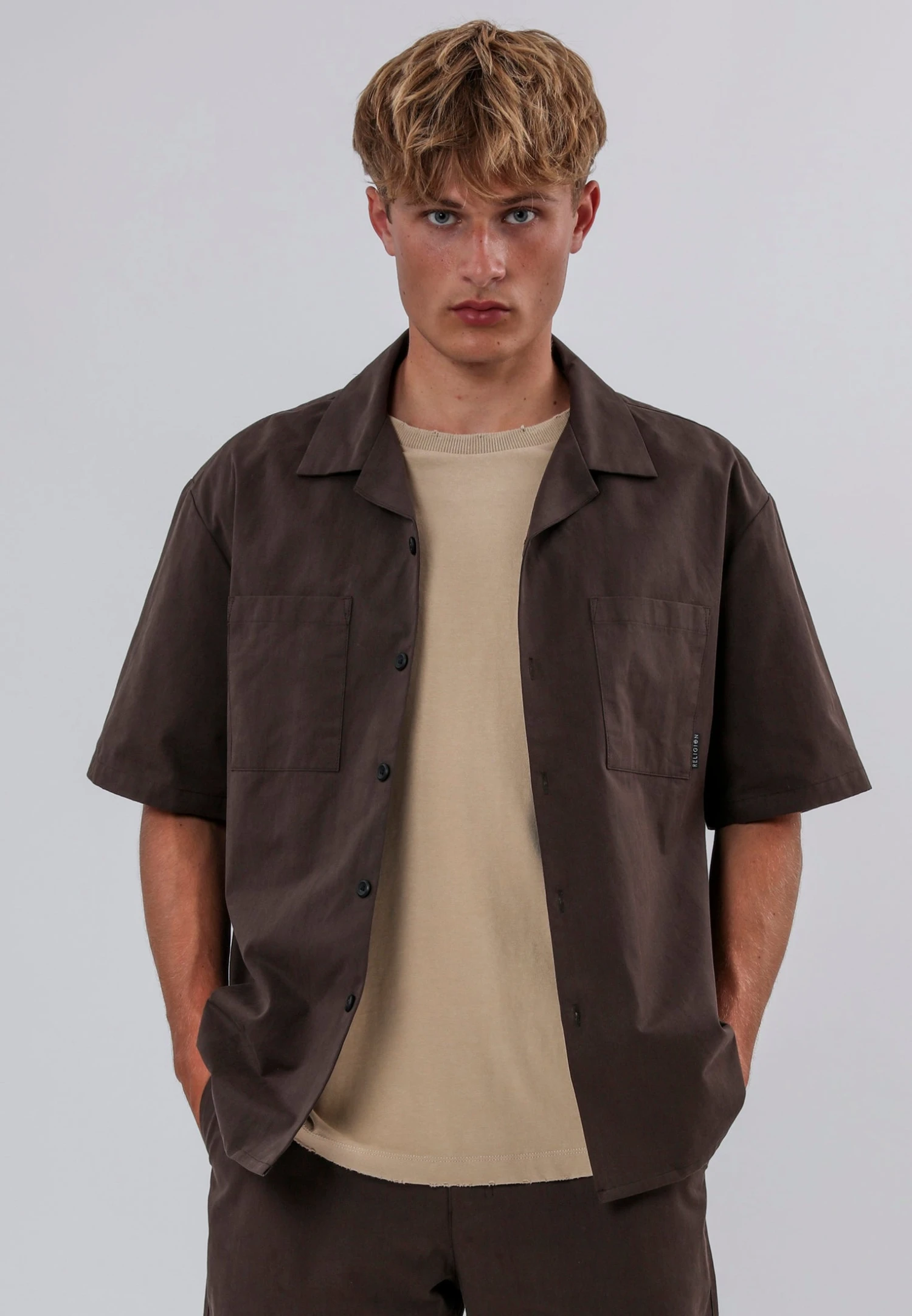 SAINT-TROPEZ LIGHTWEIGHT HOLIDAY SHIRT CHOCOLATE 2 SAINT-TROPEZ LIGHTWEIGHT HOLIDAY SHIRT CHOCOLATE - Image 2