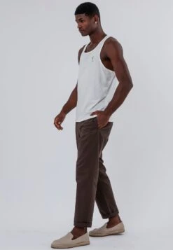 SAINT-TROPEZ LIGHTWEIGHT HOLIDAY CHINOS CHOCOLATE 12 SAINT-TROPEZ LIGHTWEIGHT HOLIDAY CHINOS CHOCOLATE -Religion Clothing 15HLWP56 LIGHTWEIGHT BASIC CHINO CHOCOLATE 3