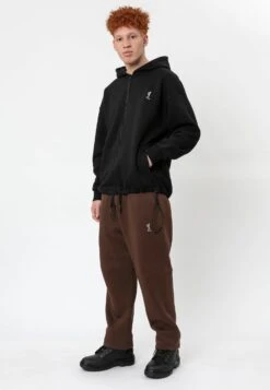 UNIVERSAL SWEAT PANTS CHOCOLATE 7 UNIVERSAL SWEAT PANTS CHOCOLATE -Religion Clothing 31TUNP07 CHOCOLATE 4 copy