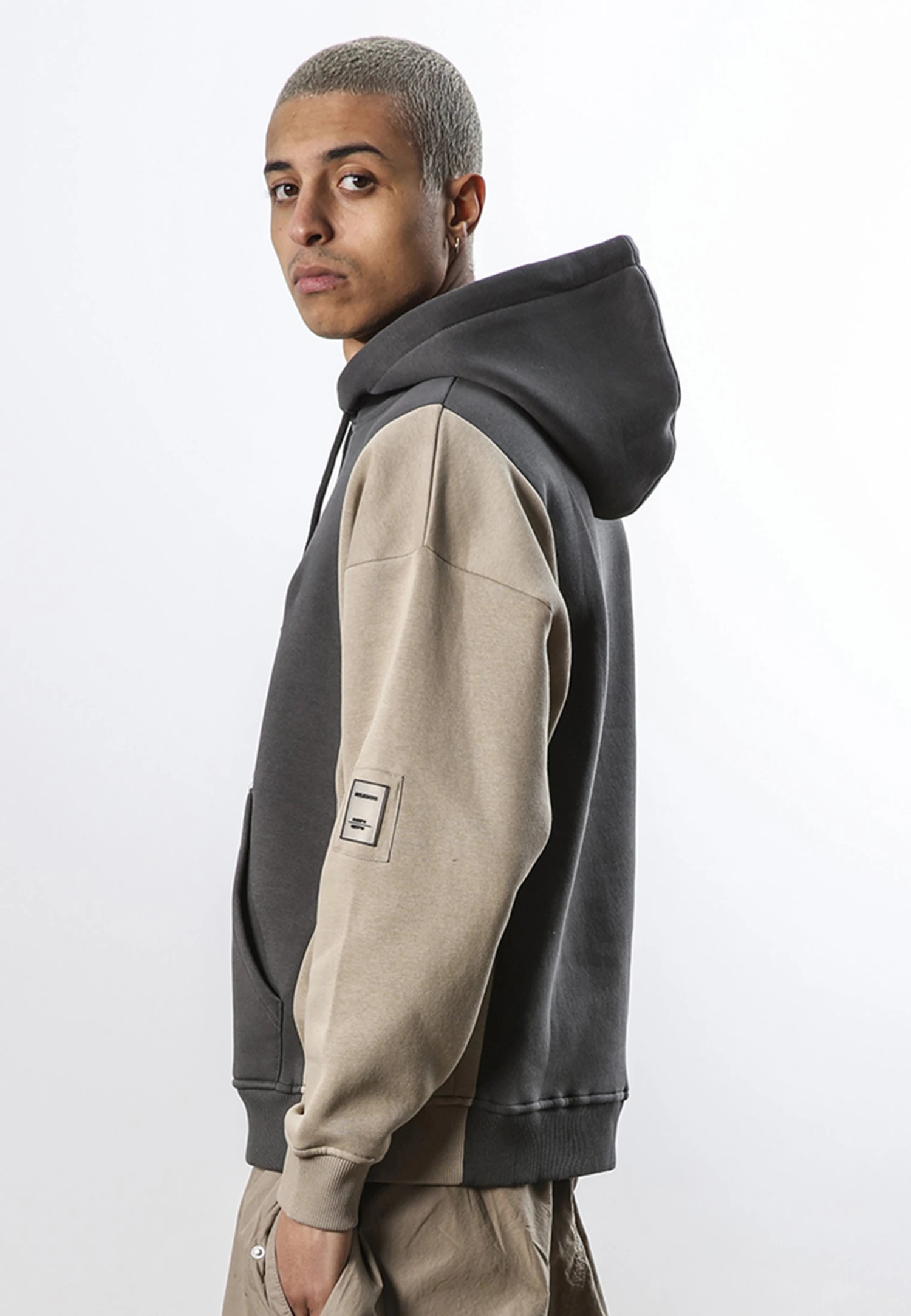 SPLIT HOODIE COAL 2 SPLIT HOODIE COAL - Image 2