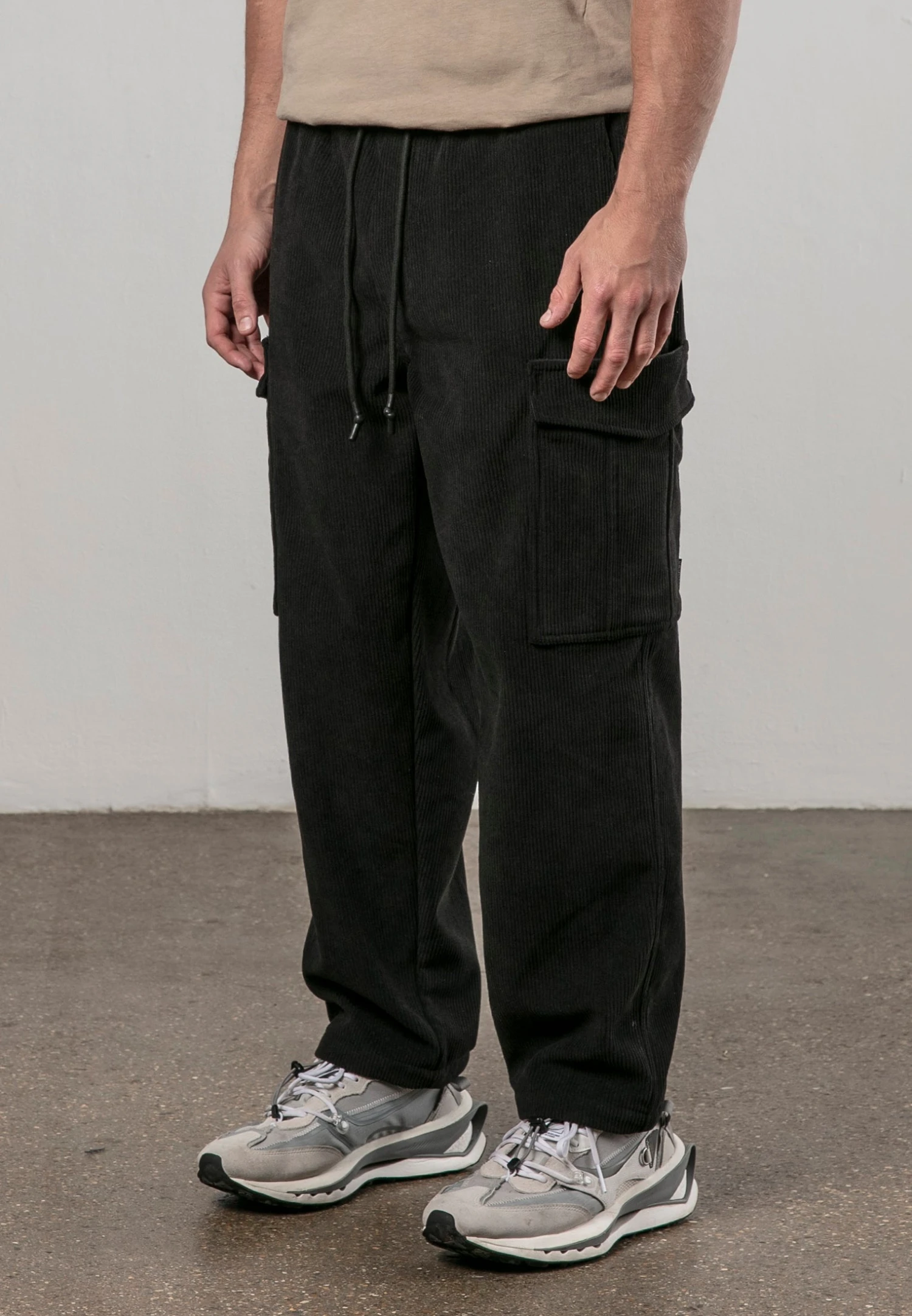 CORD LOUNGE PANTS BLACK 1 CORD LOUNGE PANTS BLACK
