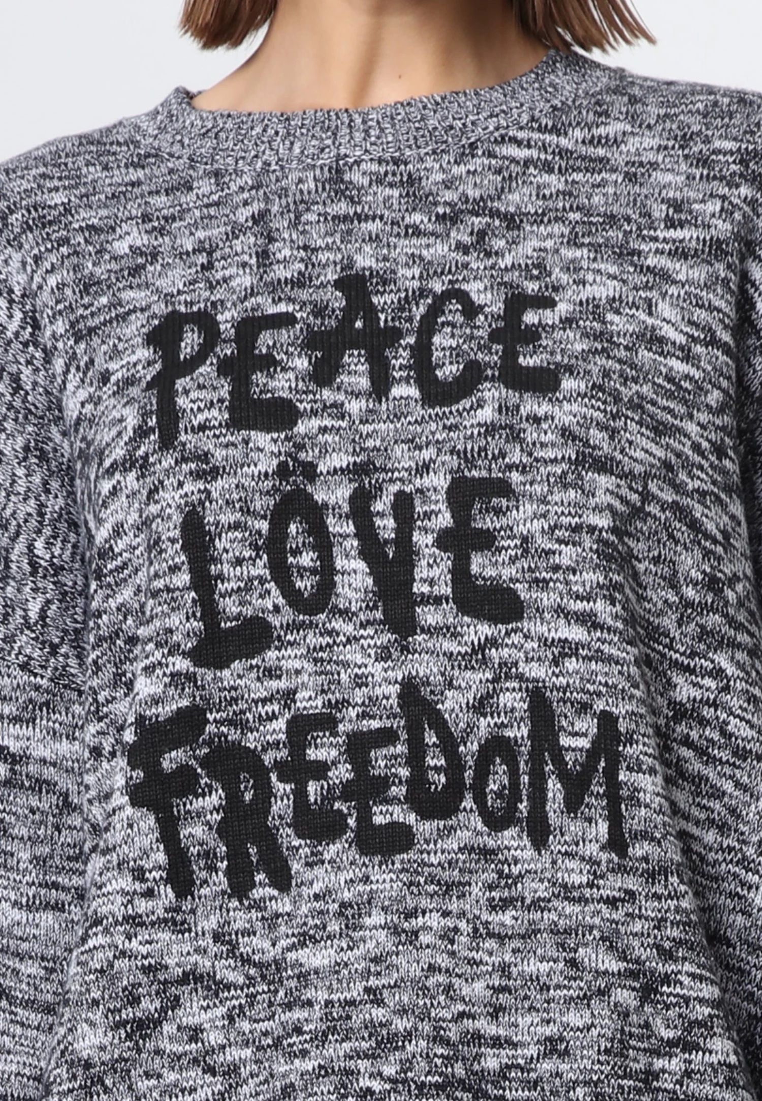 PEACE JUMPER BLACK & WHITE 6 PEACE JUMPER BLACK & WHITE - Image 6
