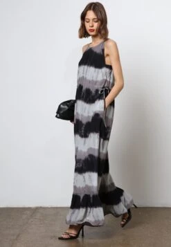 UNKNOWN MAXI DRESS ELECTRA BLACK 9 UNKNOWN MAXI DRESS ELECTRA BLACK -Religion Clothing 54IHND04TIEDYEBLACK3