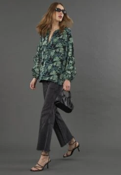 SOLSTICE TOP PRIME GREEN -Religion Clothing 55ISST01PRIME2