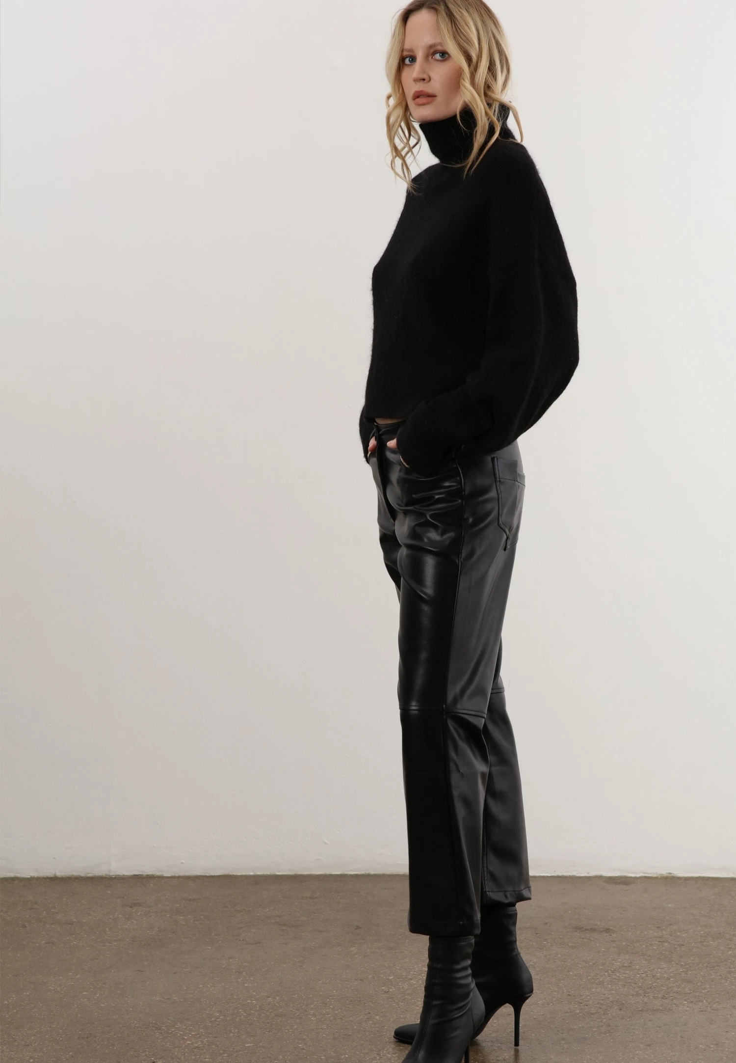 ORBIT TROUSERS BLACK 5 ORBIT TROUSERS BLACK - Image 5