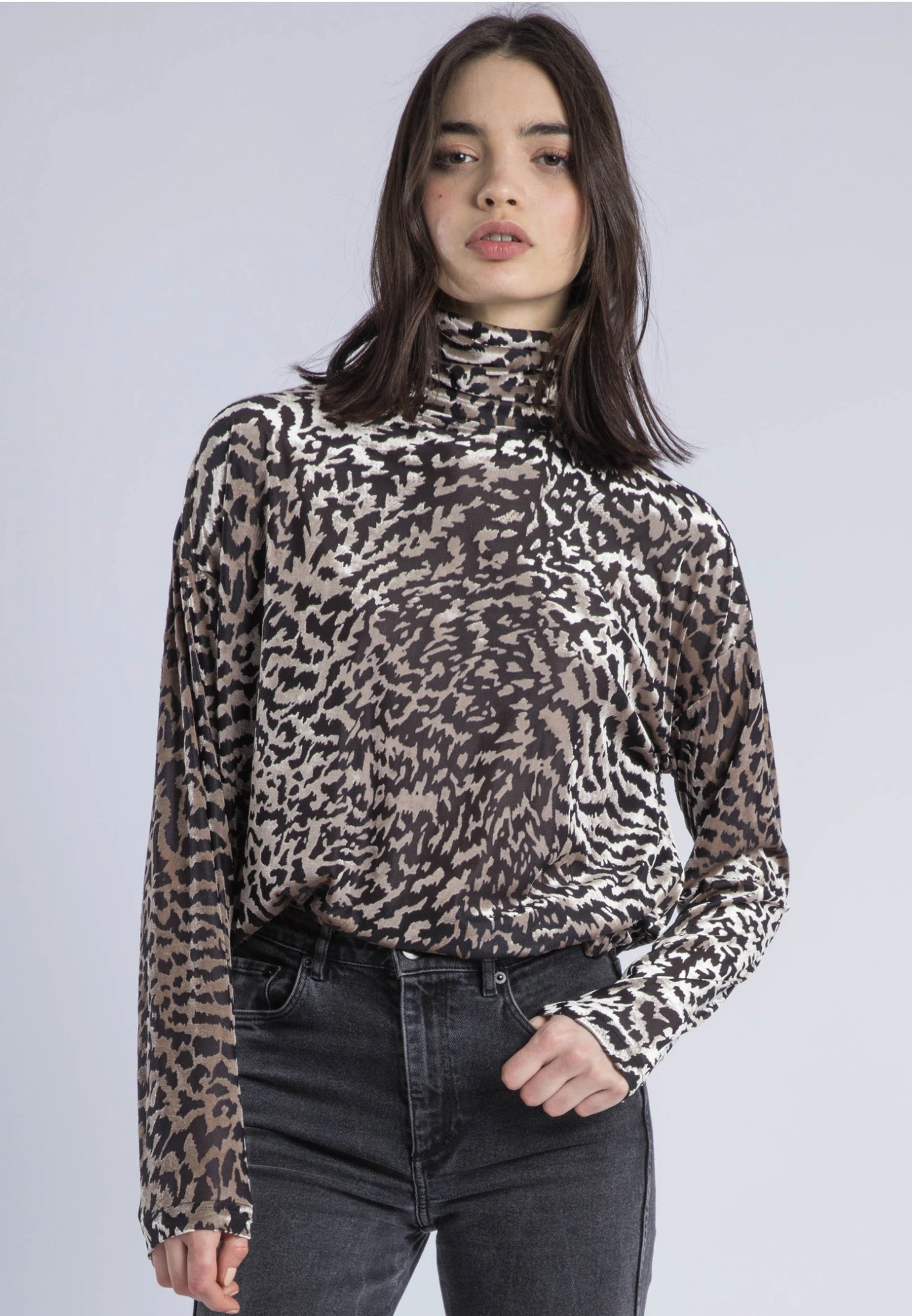 EMMY TURTLENECK SILVER ANIMAL 2 EMMY TURTLENECK SILVER ANIMAL - Image 2