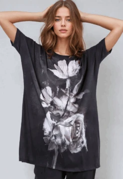 CLOAK DRESS WILD NIGHT