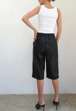 SYSTEM SHORTS BLACK -Religion Clothing 8 f3cdd86d 5320 42dc 8f3c 0b2559792a64