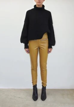 DESTINATION CAMEL FAUX LEATHER LEGGINGS 11 DESTINATION CAMEL FAUX LEATHER LEGGINGS -Religion Clothing DSC03887