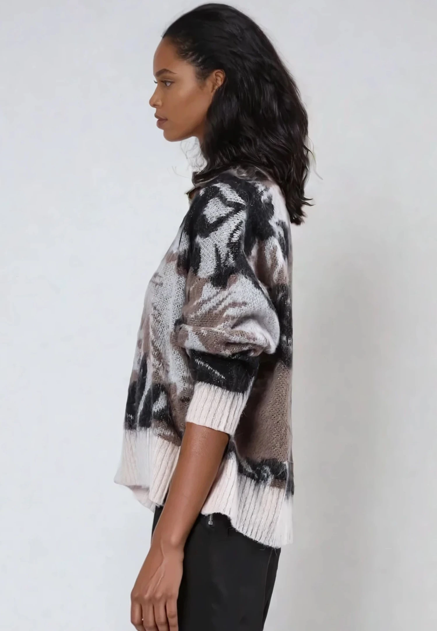 ECCENTRIC JUMPER STONE & TAUPE 4 ECCENTRIC JUMPER STONE & TAUPE - Image 4