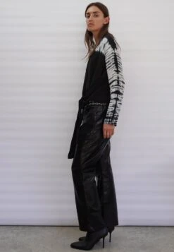 HIDDEN TOP BLACK & WHITE 15 HIDDEN TOP BLACK & WHITE -Religion Clothing HIDDENTOPBLACK4