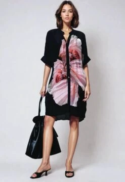 HIDDEN TUNIC CHARM PINK -Religion Clothing HIDDENTUNICCHARMPRINT2