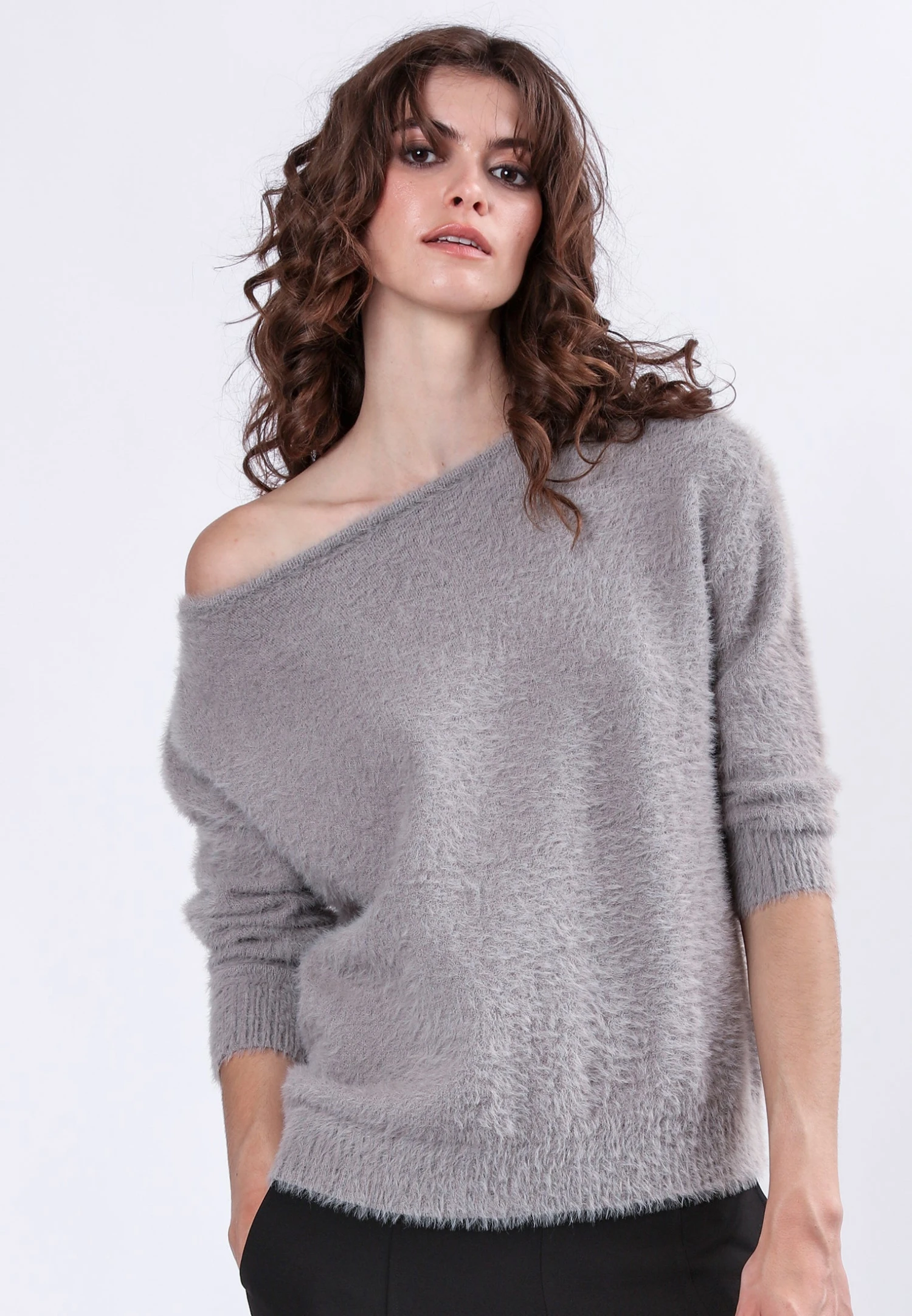 NATURAL JUMPER STONE 1 NATURAL JUMPER STONE