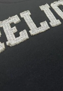 Kids RELIGION GIRLS APPLIQUÉ OVERSIZED SWEATSHIRT BLACK -Religion Clothing Untitled 1 0000s 0005 Detail 0007 Layer 9