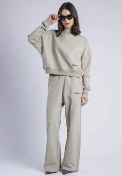 EMBROIDERY RELAXED SWEATPANTS STONE 11 EMBROIDERY RELAXED SWEATPANTS STONE -Religion Clothing WCTREP99PURECASHMERE2 5e271f28 69f6 47c3 bb46 4d88135c121b