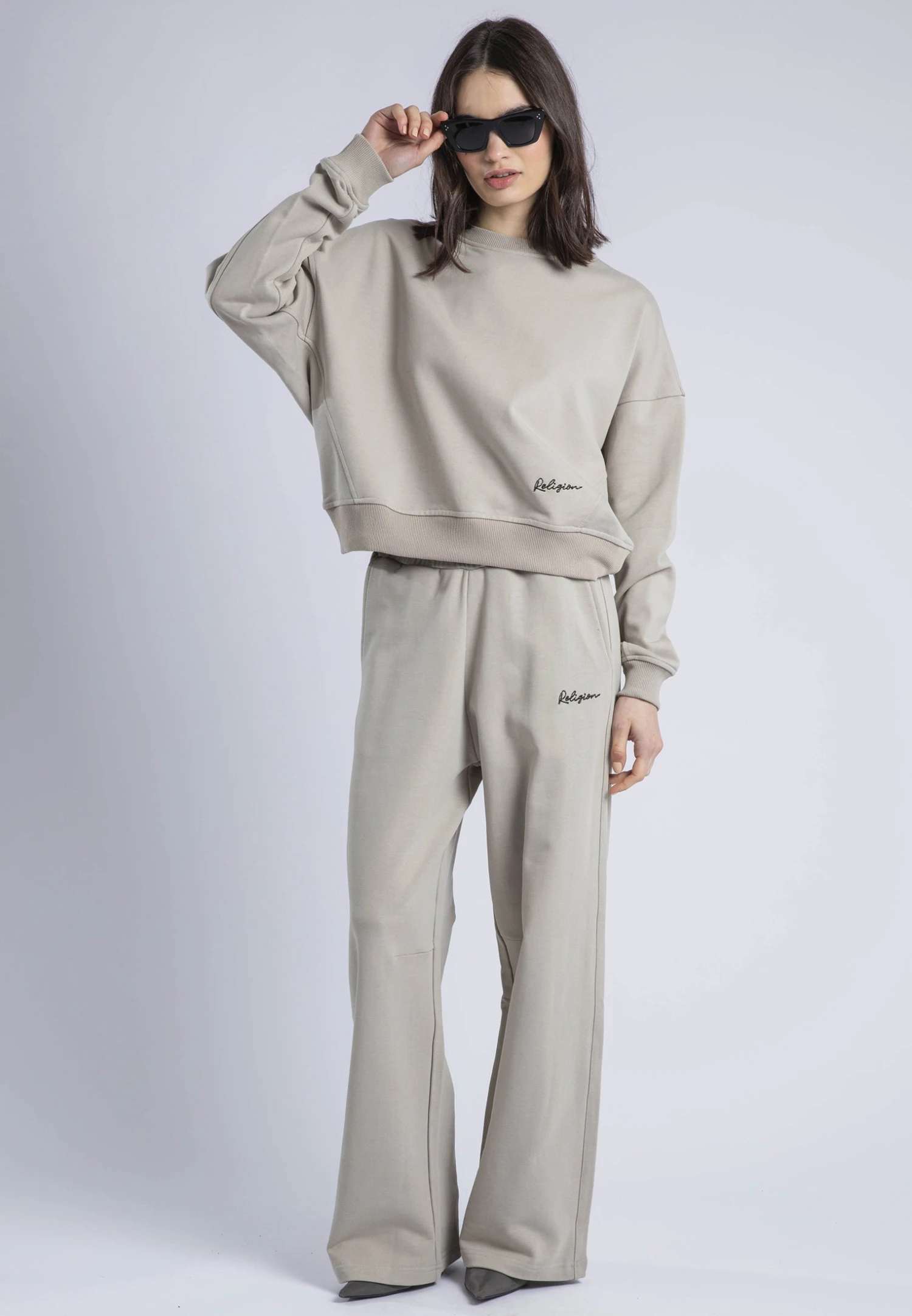 EMBROIDERY RELAXED SWEATPANTS STONE 6 EMBROIDERY RELAXED SWEATPANTS STONE - Image 6