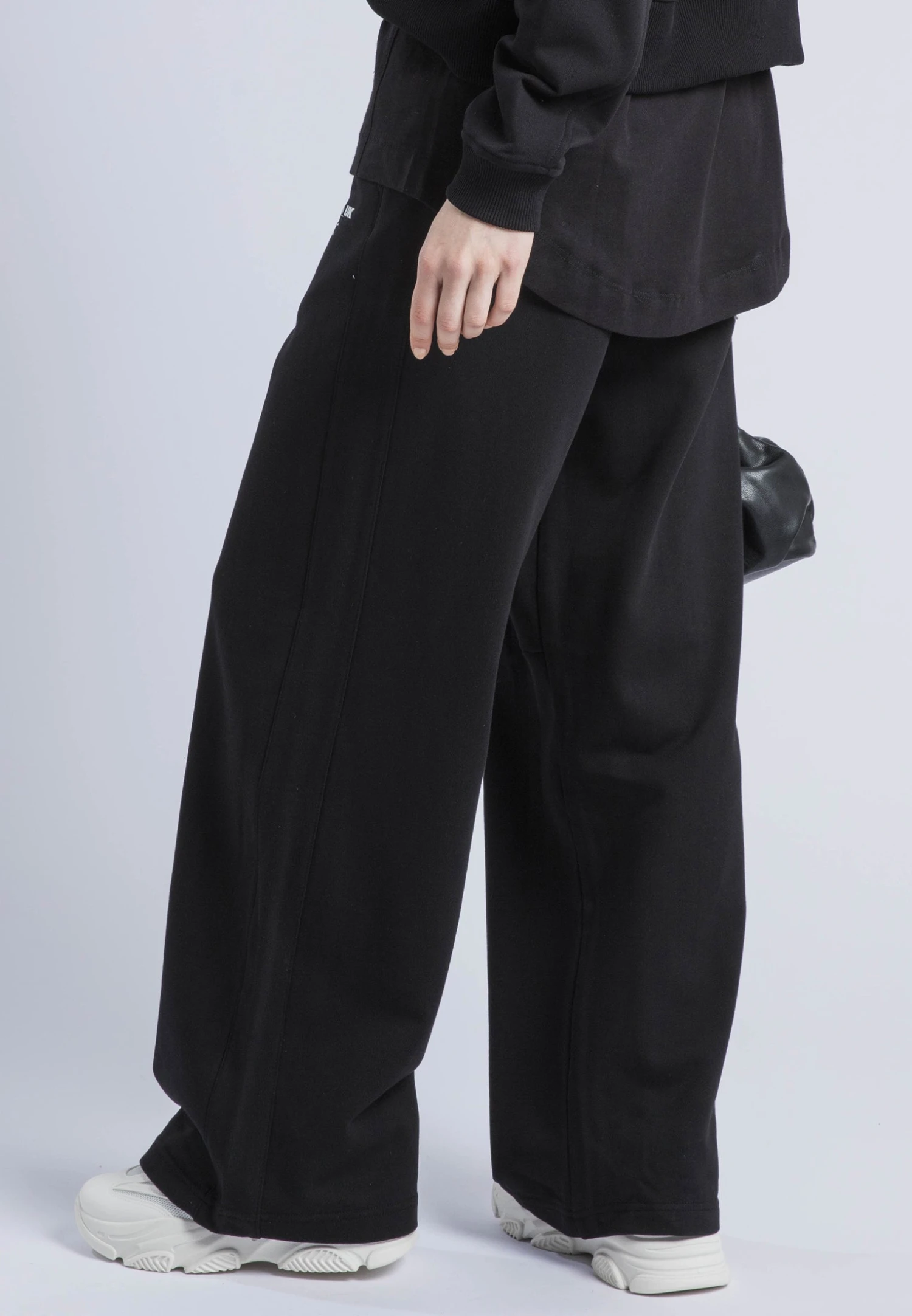 RELIGION UK RELAXED SWEATPANTS BLACK 3 RELIGION UK RELAXED SWEATPANTS BLACK - Image 3