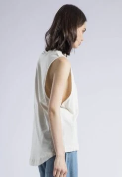 RELAXED BASIC VEST WHITE ONYX -Religion Clothing WCTRXL04WHITEONYX3 9bd68e71 ae85 4c9f aecd 0828df3d4b0e