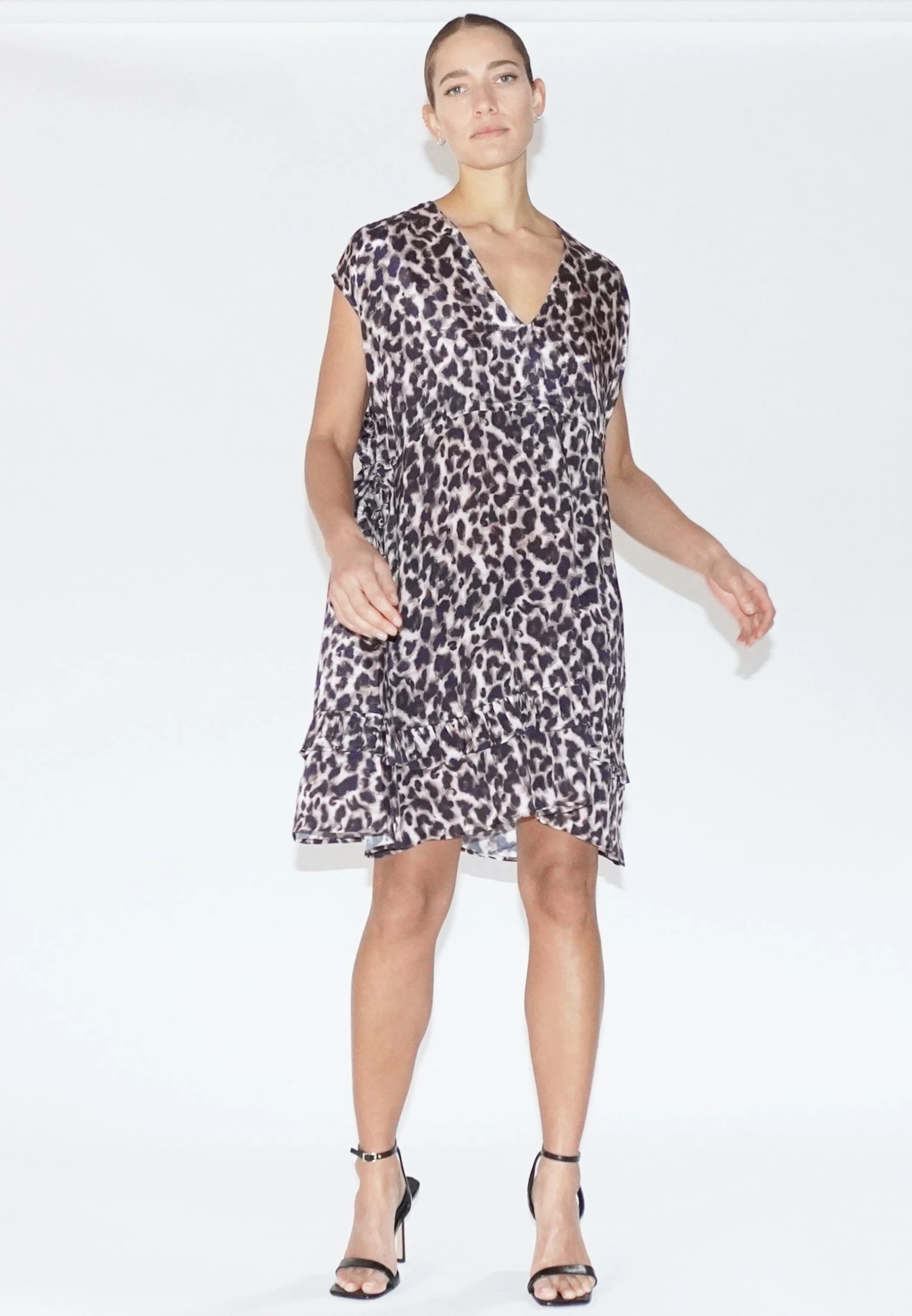 CHARISMA LEOPARD PRINT TUNIC DRESS 1 CHARISMA LEOPARD PRINT TUNIC DRESS
