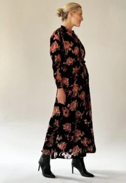 ENERGY DRESS BLACK -Religion Clothing velvetdress7